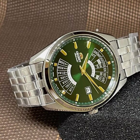 New Orient Multi Calendar Green Analog Steel Men Watch - Picture 1 of 6